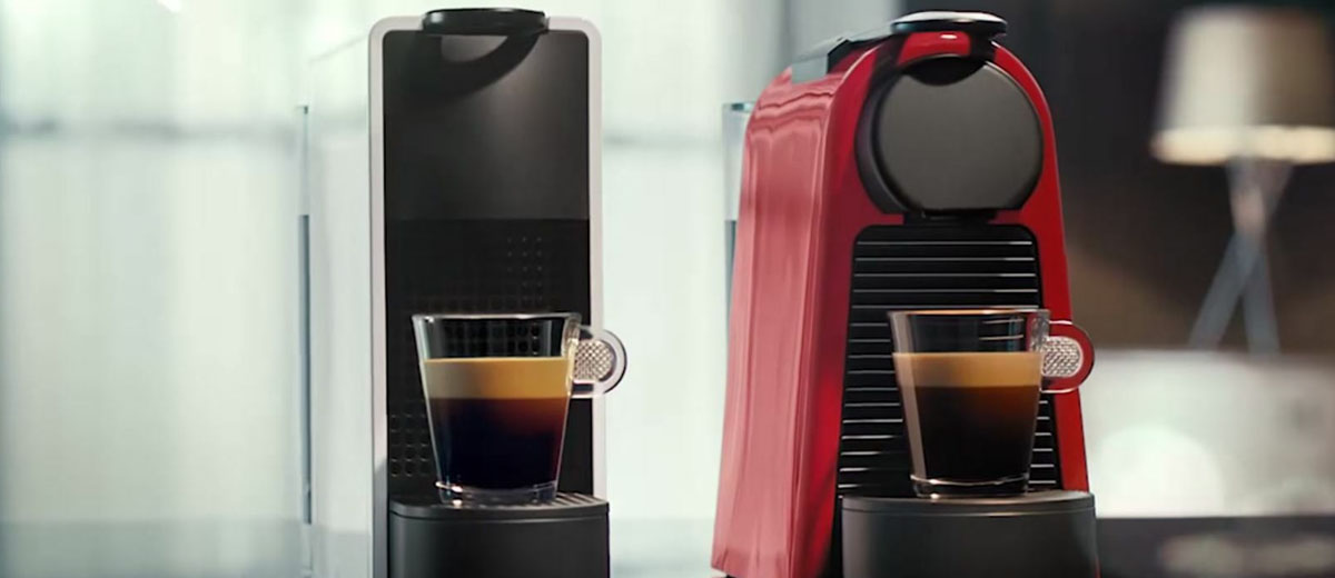 Cafetera de cápsulas Delonghi NESPRESSO INISSIA, Negro, 0.8 L en